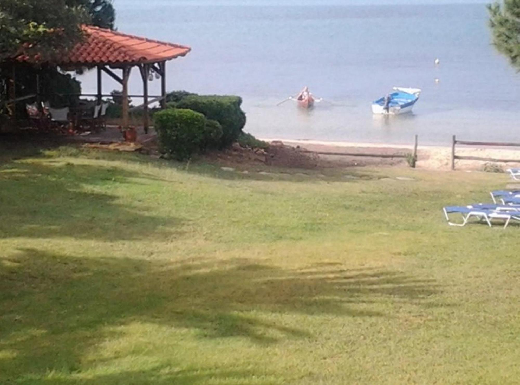Filippos Resort By The Sea Vourvourou Bagian luar foto